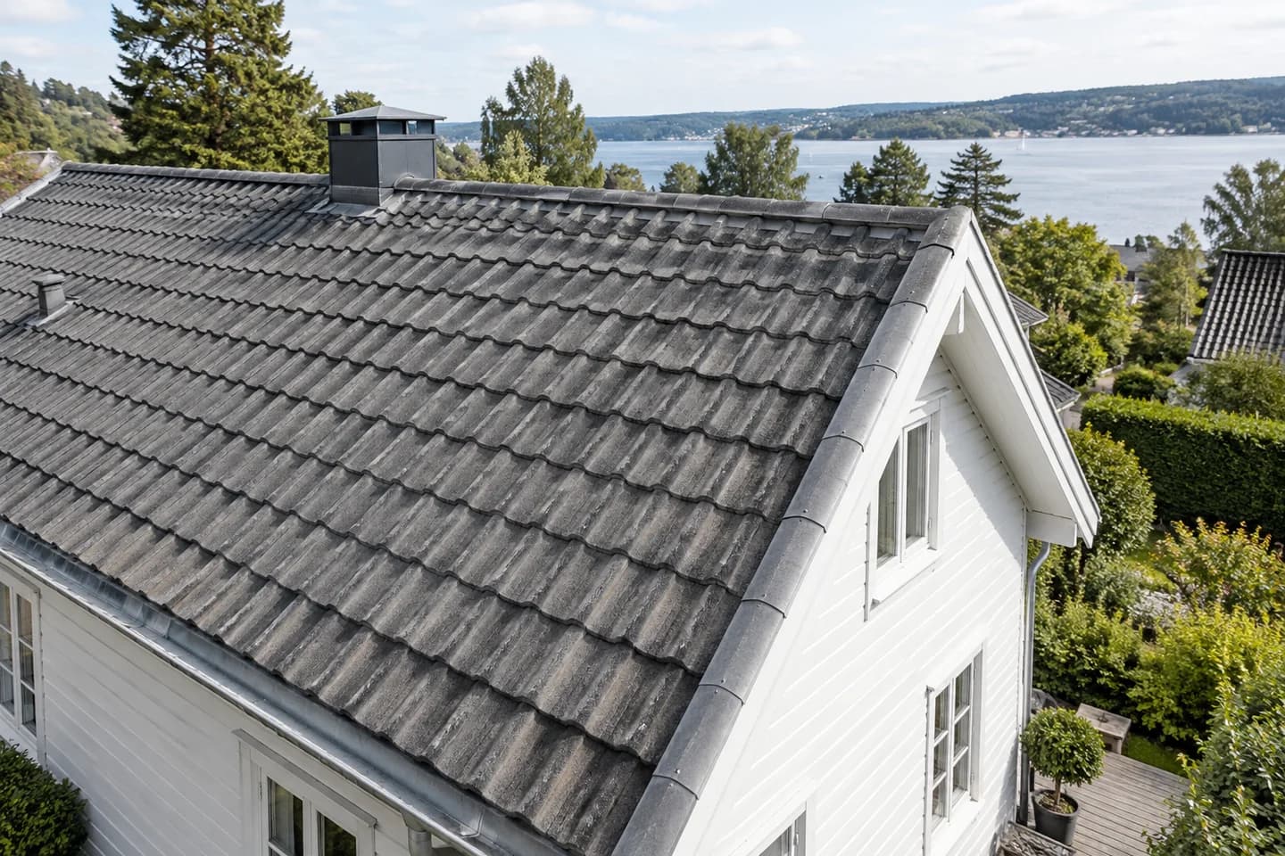Illustrasjon: Boligtak i omgivelser inspirert av Høvik