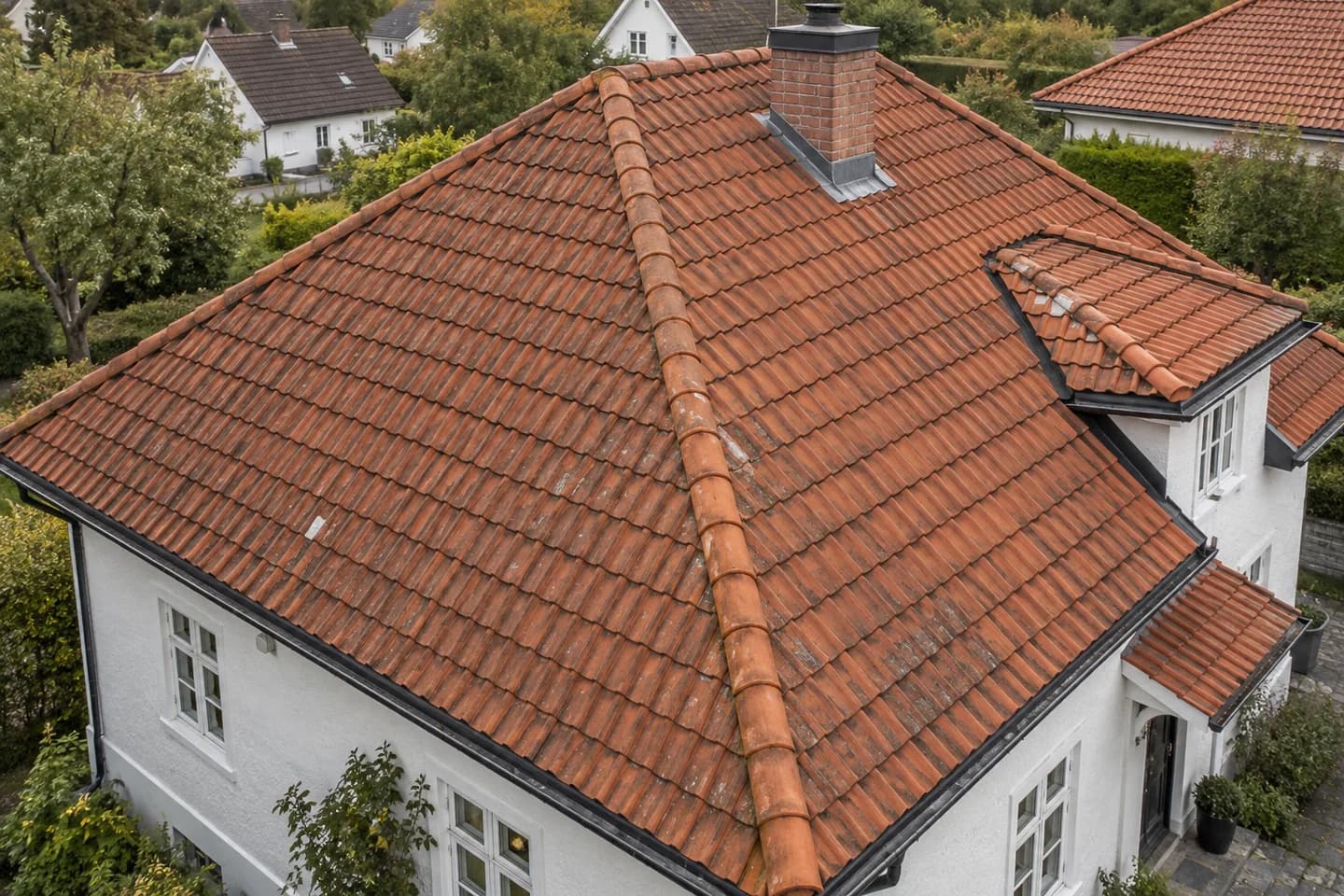 Illustrasjon: Boligtak i omgivelser inspirert av Jar