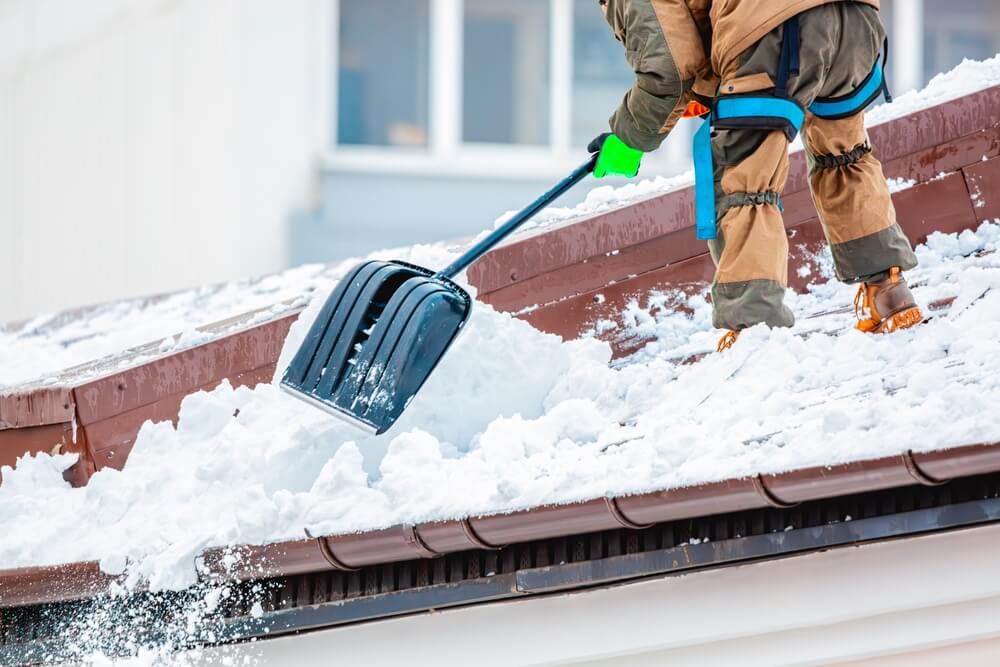 Er snøsikring påbudt hos deg? Dette sier regelverket og ekspertene